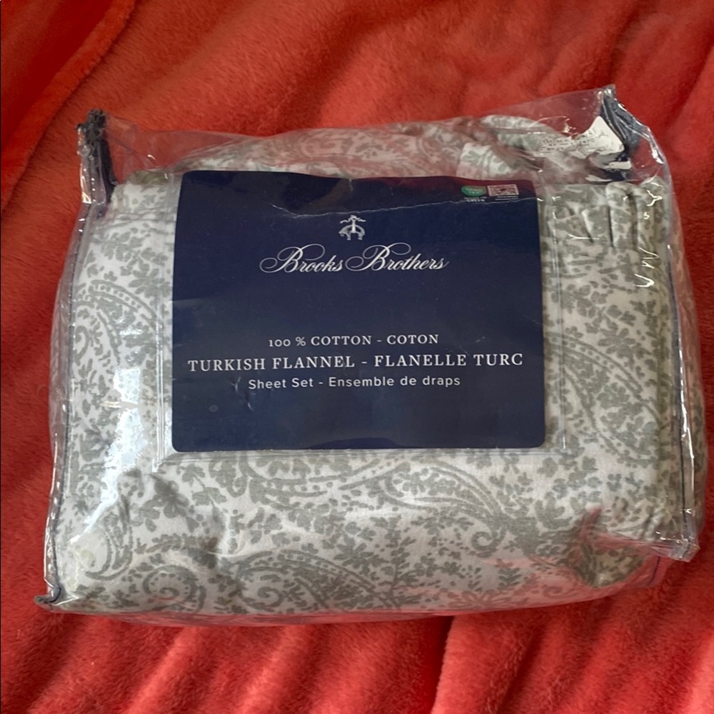 Brooks Brothers Gray Turkish Flannel Sheet Set